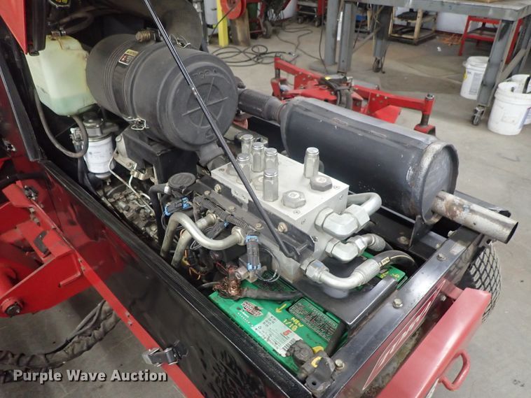 image for item GR9136 Toro Groundmaster 580D lawn mower