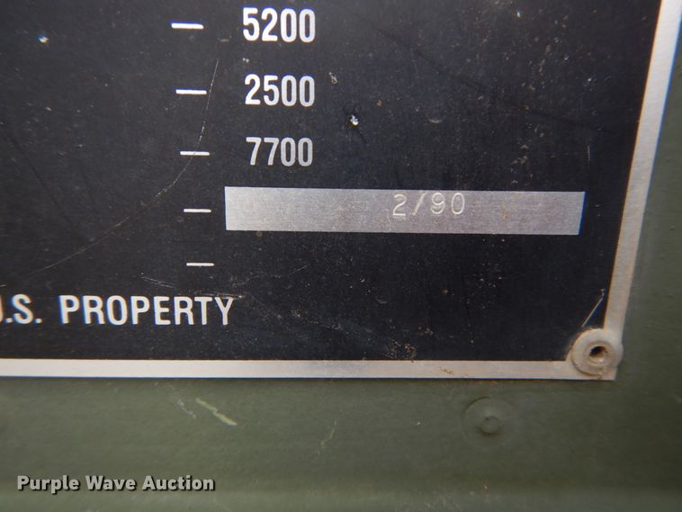 image for item GU9979 1990 Am General M998  Humvee SUV