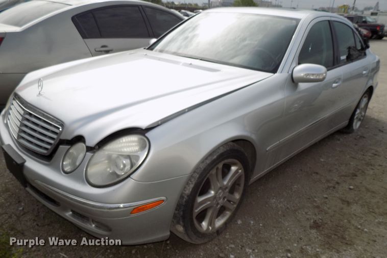 image for item GW9032 2006 Mercedes Benz E350