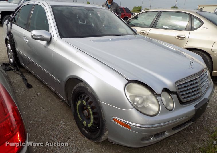 image for item GW9032 2006 Mercedes Benz E350