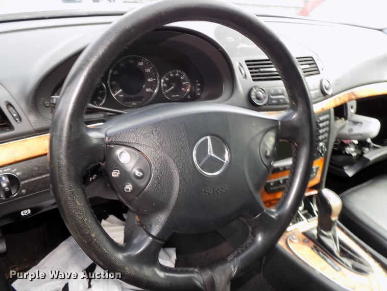 image for item GW9032 2006 Mercedes Benz E350