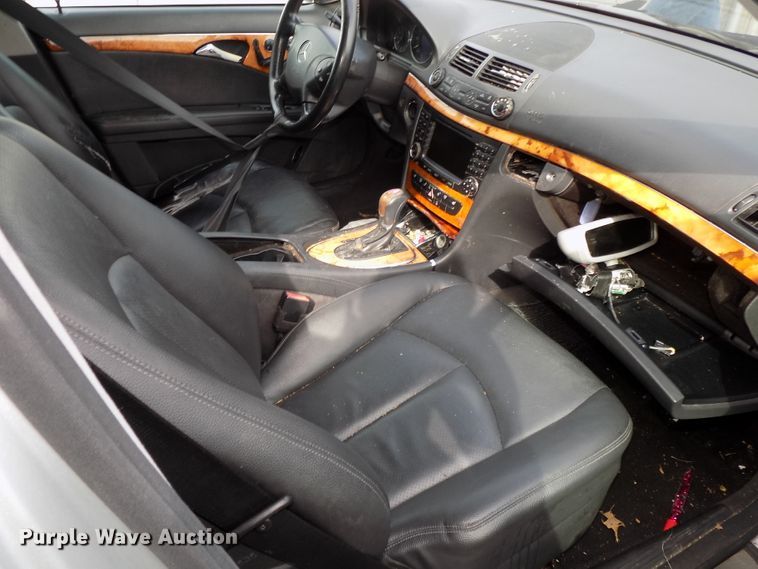 image for item GW9032 2006 Mercedes Benz E350