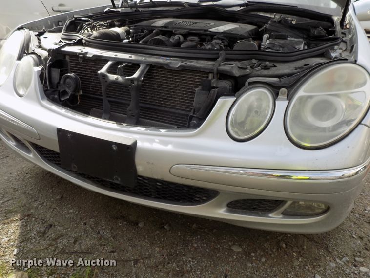 image for item GW9032 2006 Mercedes Benz E350