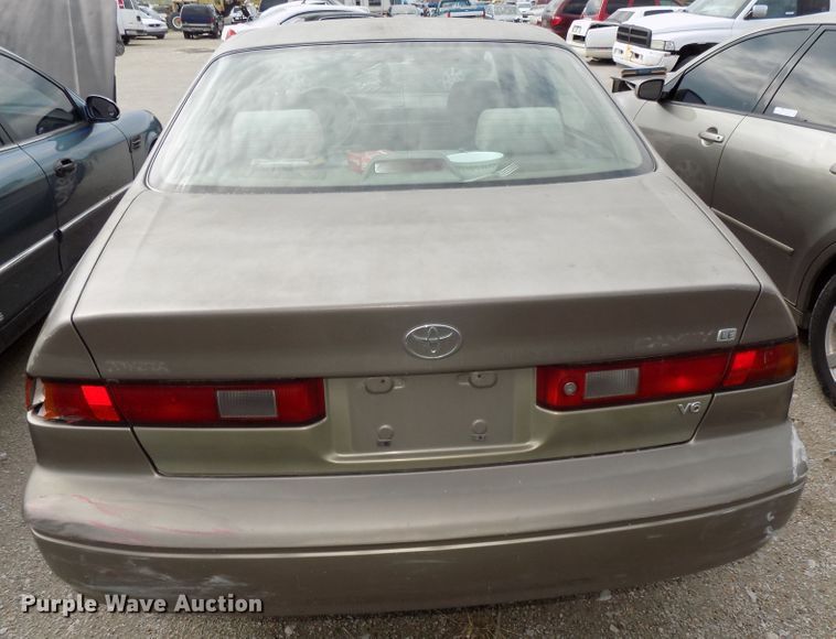 image for item GW9034 1999 Toyota Camry