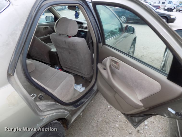 image for item GW9034 1999 Toyota Camry