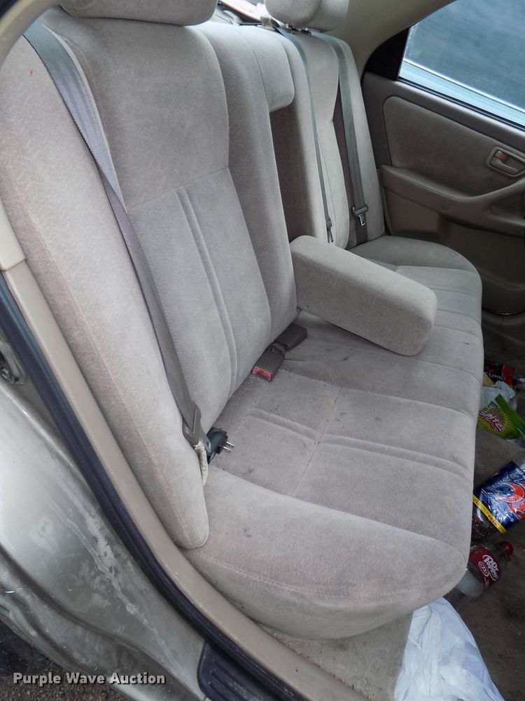 image for item GW9034 1999 Toyota Camry