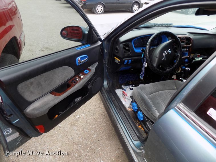 image for item GW9035 2005 Hyundai Sonata