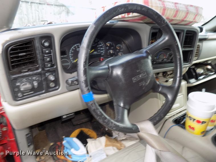 image for item GW9036 2001 GMC Yukon XL 1500  SUV