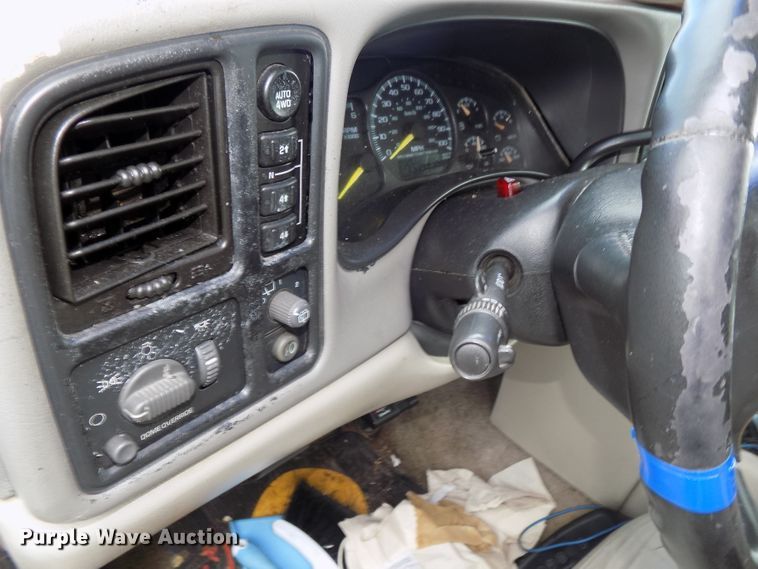 image for item GW9036 2001 GMC Yukon XL 1500  SUV