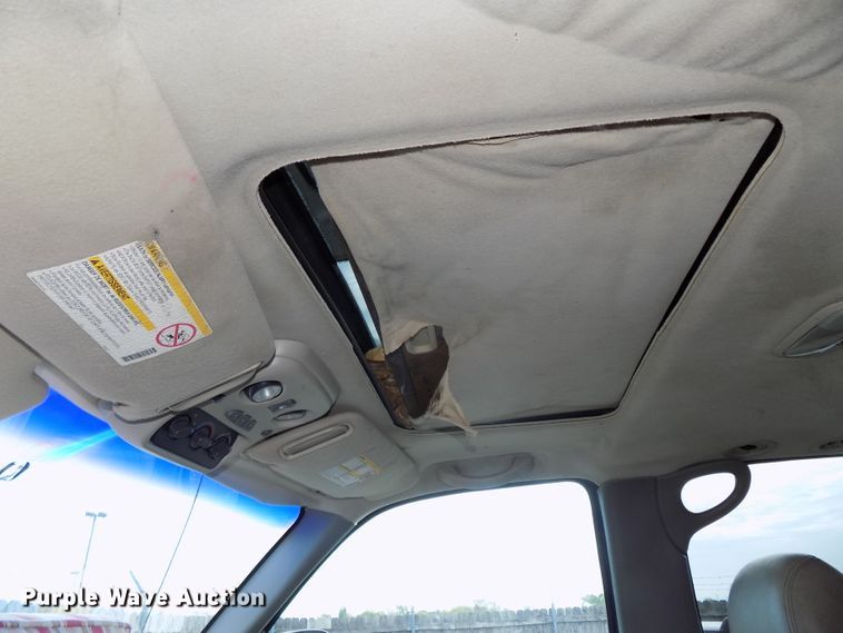 image for item GW9036 2001 GMC Yukon XL 1500  SUV