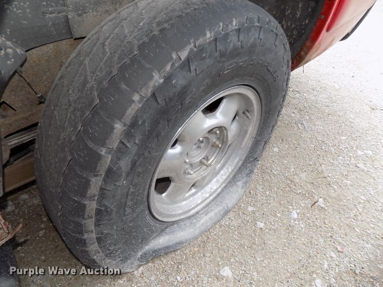 image for item GW9036 2001 GMC Yukon XL 1500  SUV