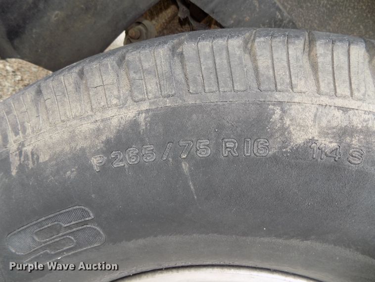 image for item GW9036 2001 GMC Yukon XL 1500  SUV