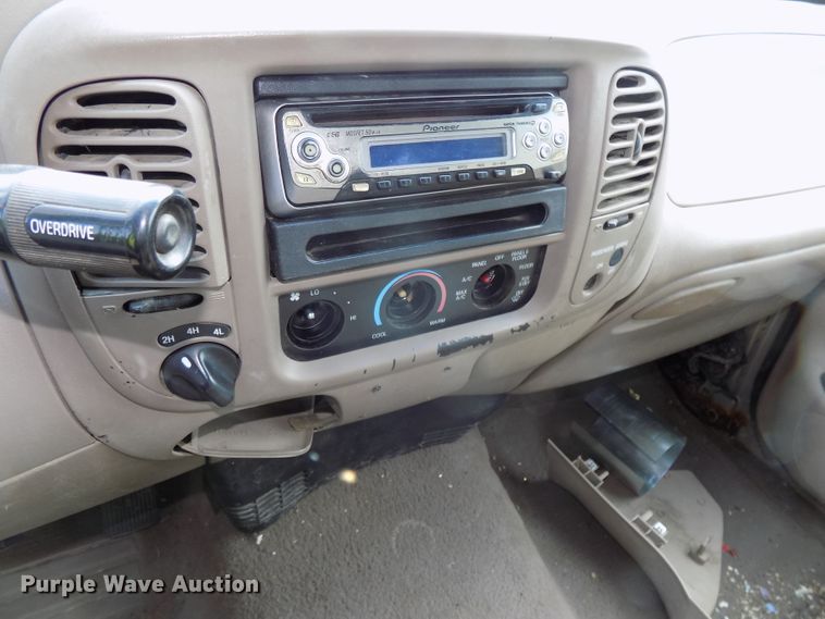 image for item GW9039 2000 Ford F150  SuperCab pickup truck