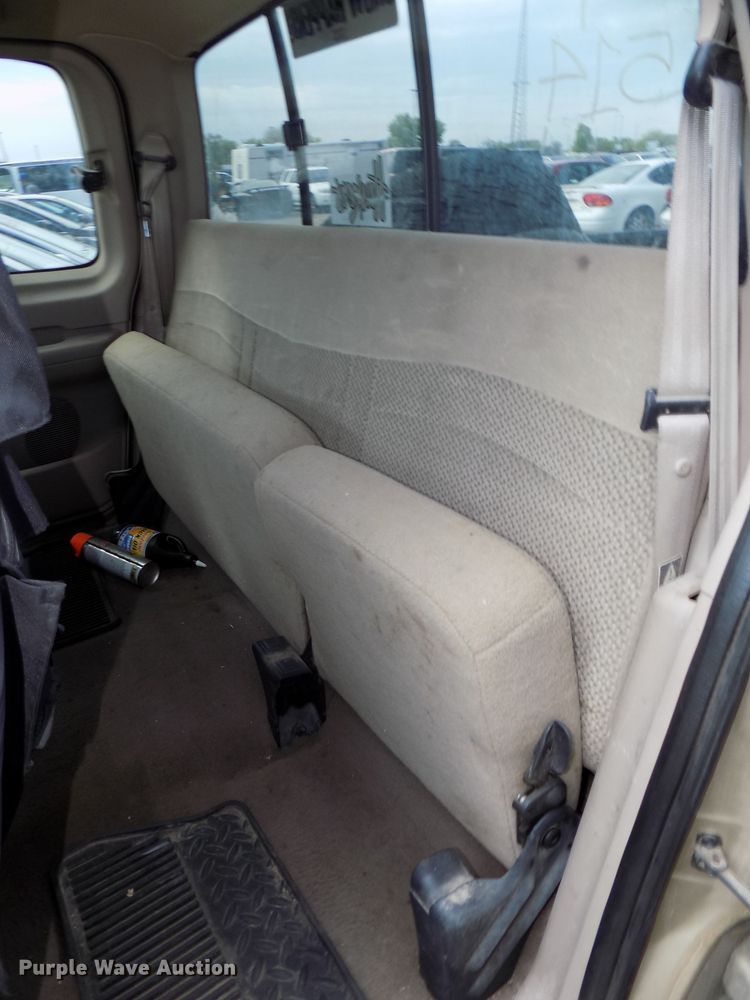 image for item GW9039 2000 Ford F150  SuperCab pickup truck