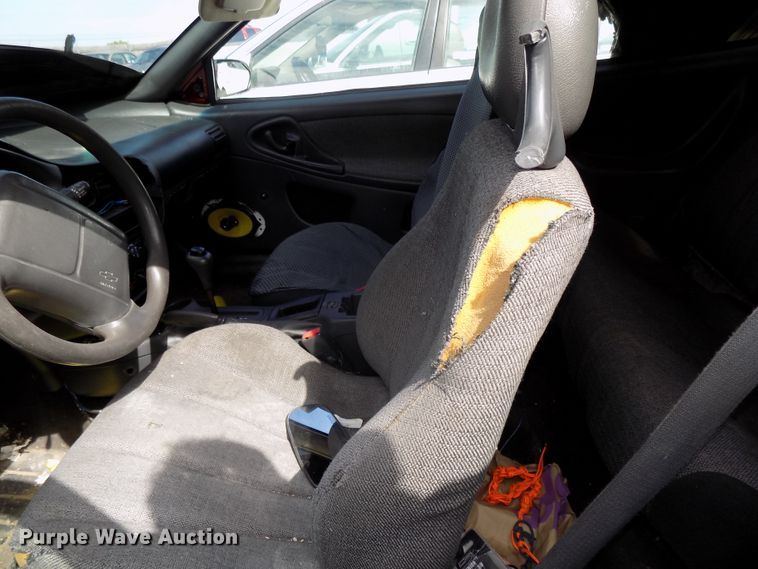 image for item GW9042 2000 Chevrolet Cavalier