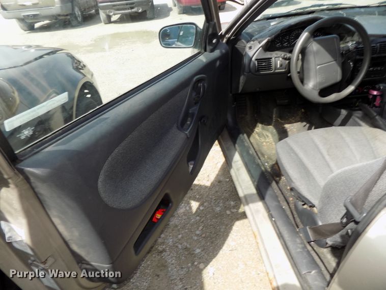 image for item GW9044 2002 Chevrolet Cavalier