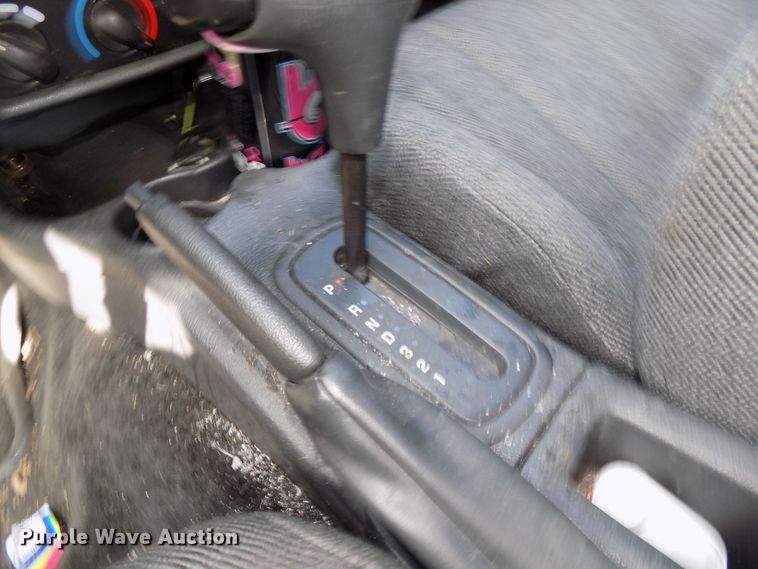 image for item GW9044 2002 Chevrolet Cavalier