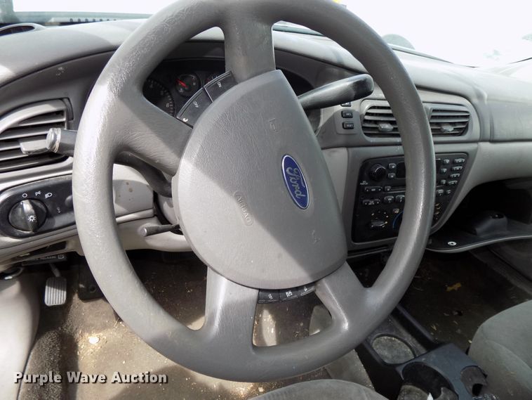 image for item GW9047 2006 Ford Taurus