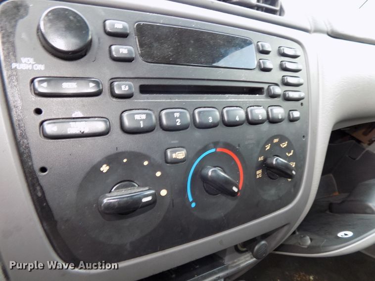 image for item GW9047 2006 Ford Taurus