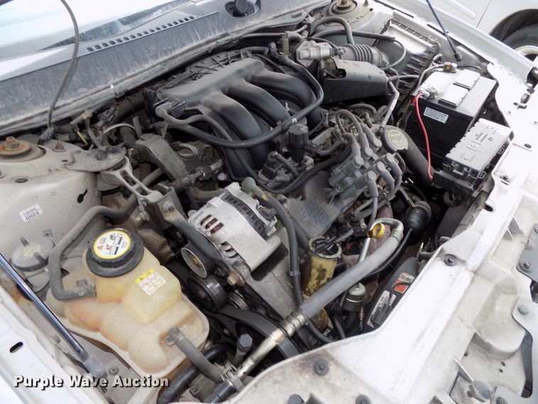 image for item GW9047 2006 Ford Taurus