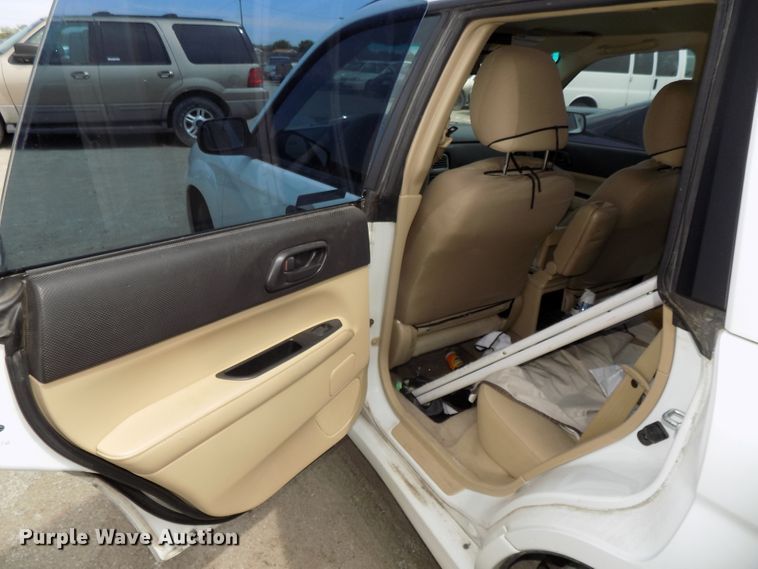 image for item GW9051 2007 Subaru Forester  SUV