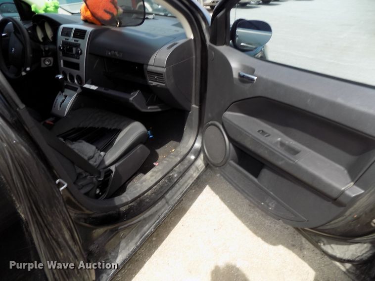 image for item GW9053 2008 Dodge Caliber