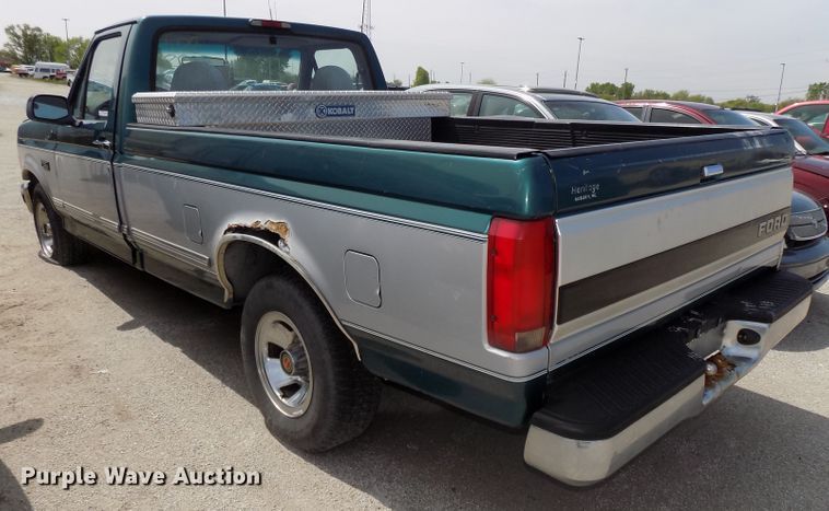 image for item GW9054 1996 Ford F150  pickup truck