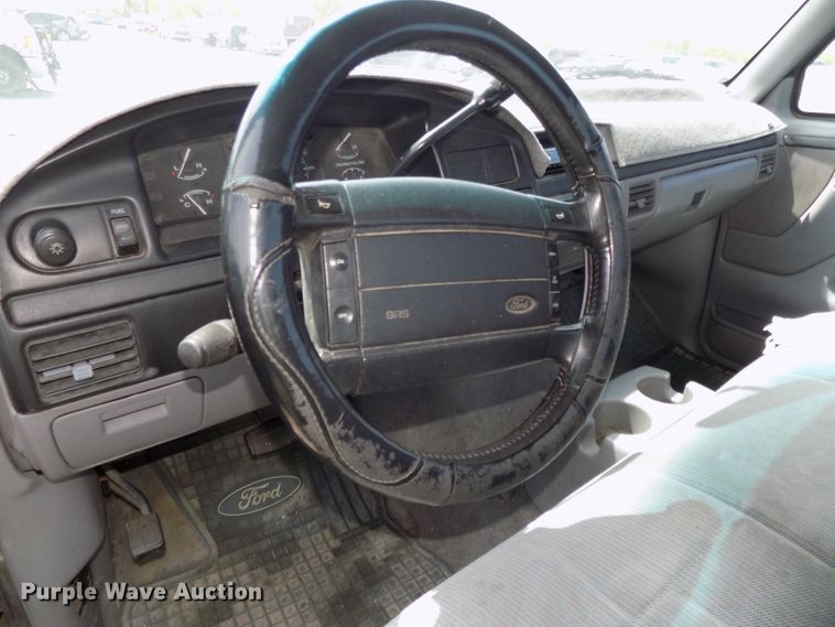 image for item GW9054 1996 Ford F150  pickup truck