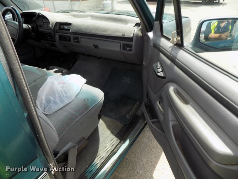 image for item GW9054 1996 Ford F150  pickup truck