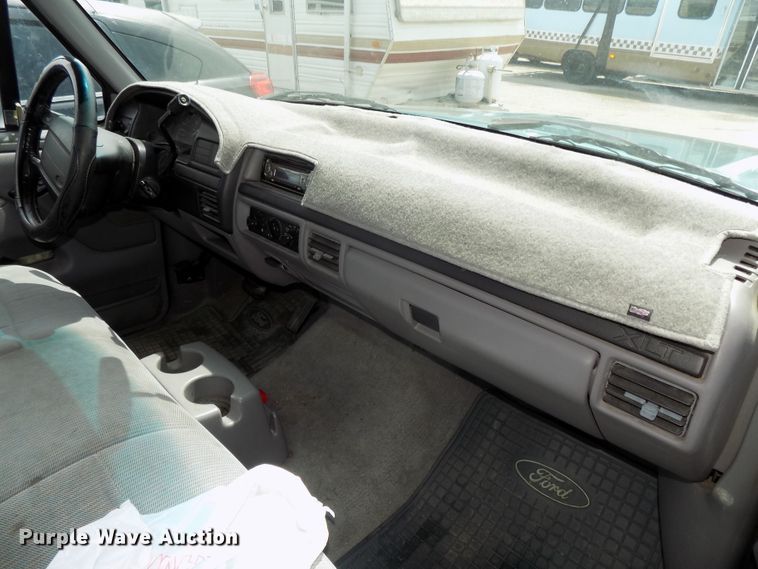 image for item GW9054 1996 Ford F150  pickup truck