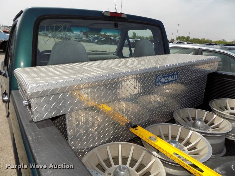 image for item GW9054 1996 Ford F150  pickup truck