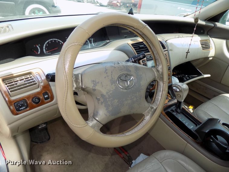 image for item GW9055 2002 Toyota Avalon