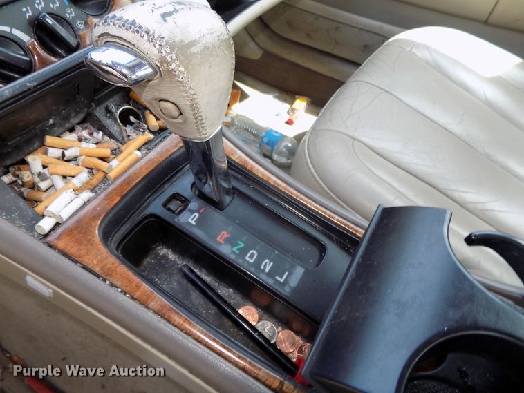 image for item GW9055 2002 Toyota Avalon