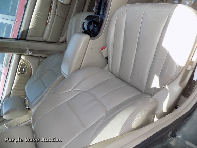 image for item GW9055 2002 Toyota Avalon