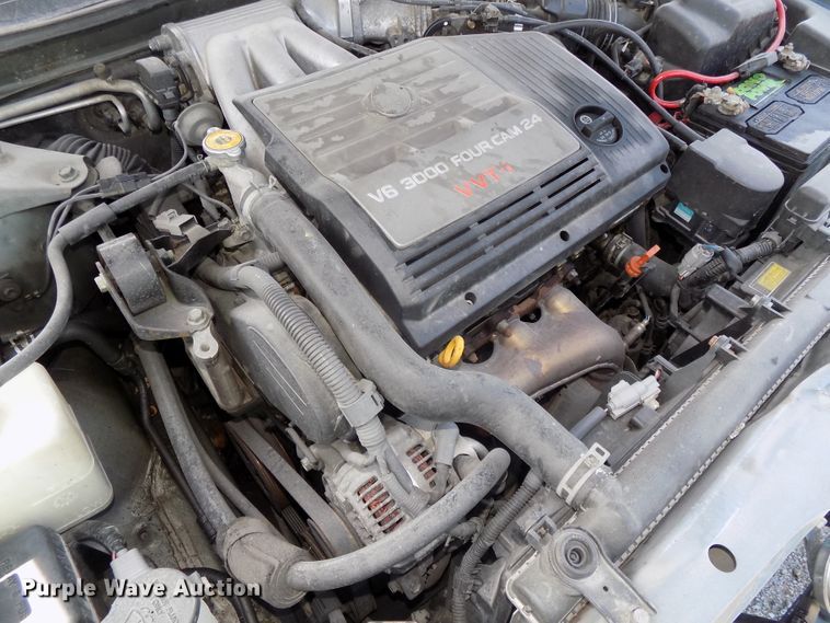 image for item GW9055 2002 Toyota Avalon