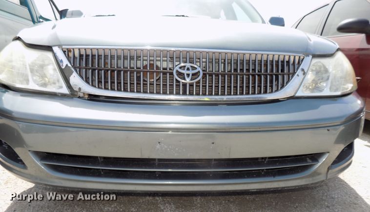 image for item GW9055 2002 Toyota Avalon