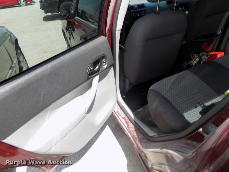 image for item GW9056 2007 Ford Focus