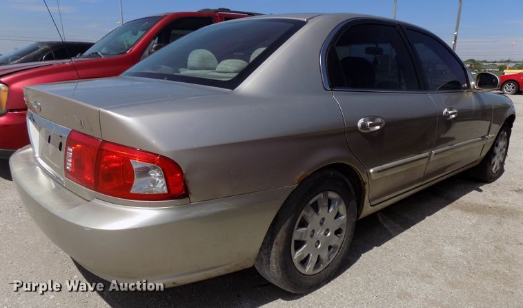 image for item GW9057 2004 Kia Optima