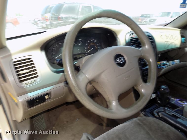 image for item GW9057 2004 Kia Optima