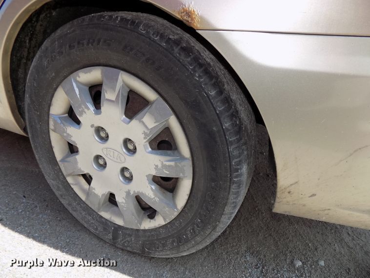 image for item GW9057 2004 Kia Optima