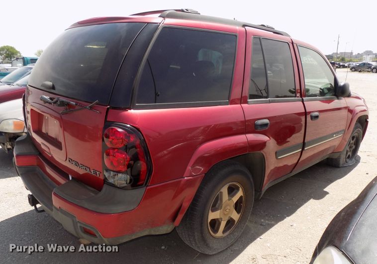 image for item GW9058 2002 Chevrolet TrailBlazer  SUV