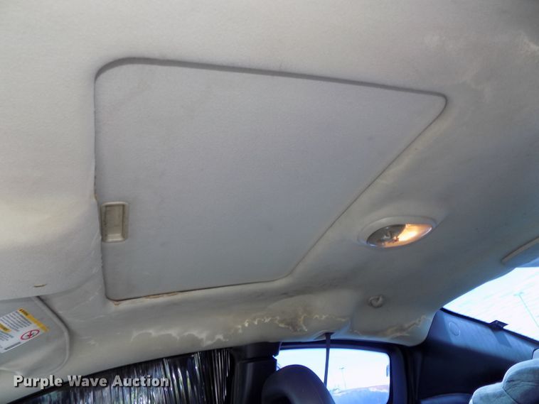 image for item GW9060 2004 Saturn Ion