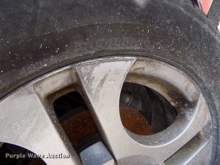 image for item GW9060 2004 Saturn Ion