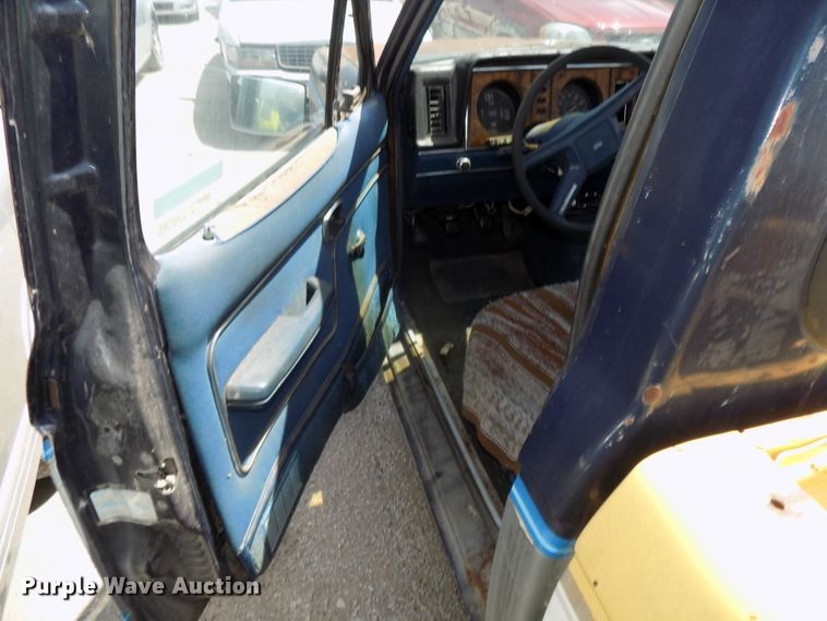 image for item GW9061 1984 Ford Ranger  pickup truck