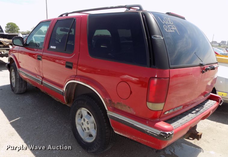 image for item GW9063 1997 Chevrolet Blazer  SUV