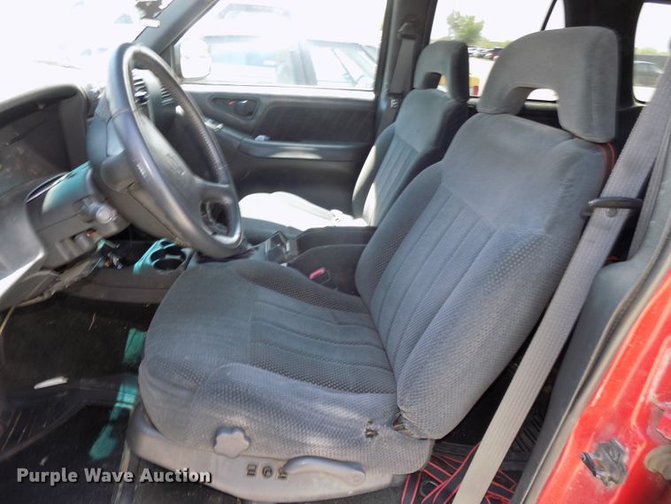 image for item GW9063 1997 Chevrolet Blazer  SUV