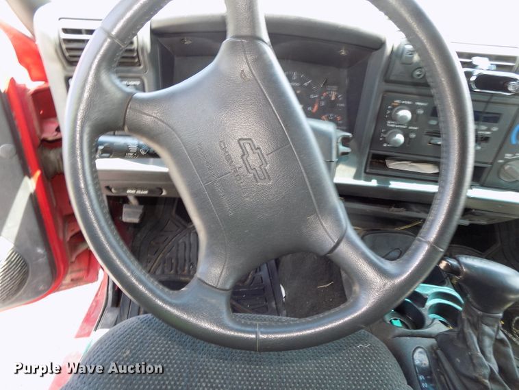 image for item GW9063 1997 Chevrolet Blazer  SUV