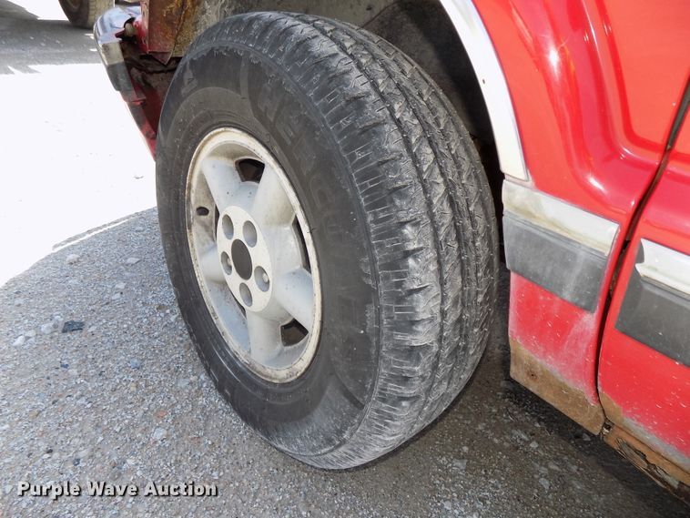 image for item GW9063 1997 Chevrolet Blazer  SUV