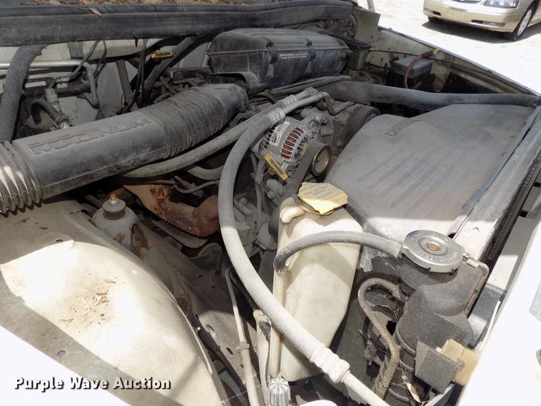 image for item GW9064 1997 Dodge Ram 1500  Club Cab pickup truck