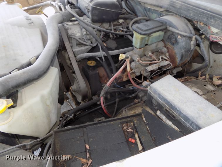 image for item GW9064 1997 Dodge Ram 1500  Club Cab pickup truck